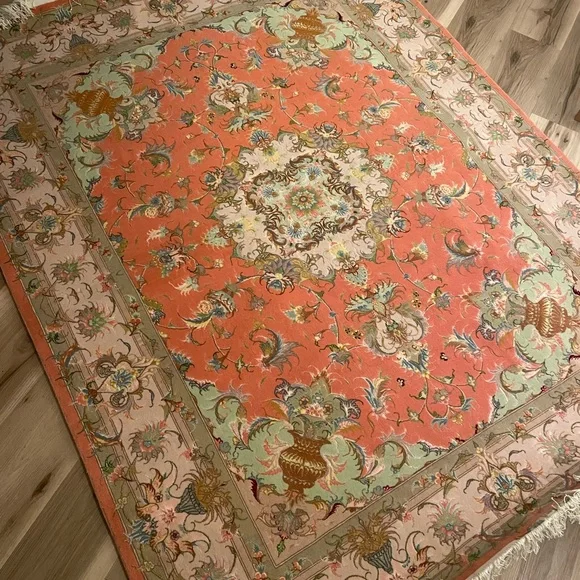 Hand knotted Rug - Picture 2 of 7